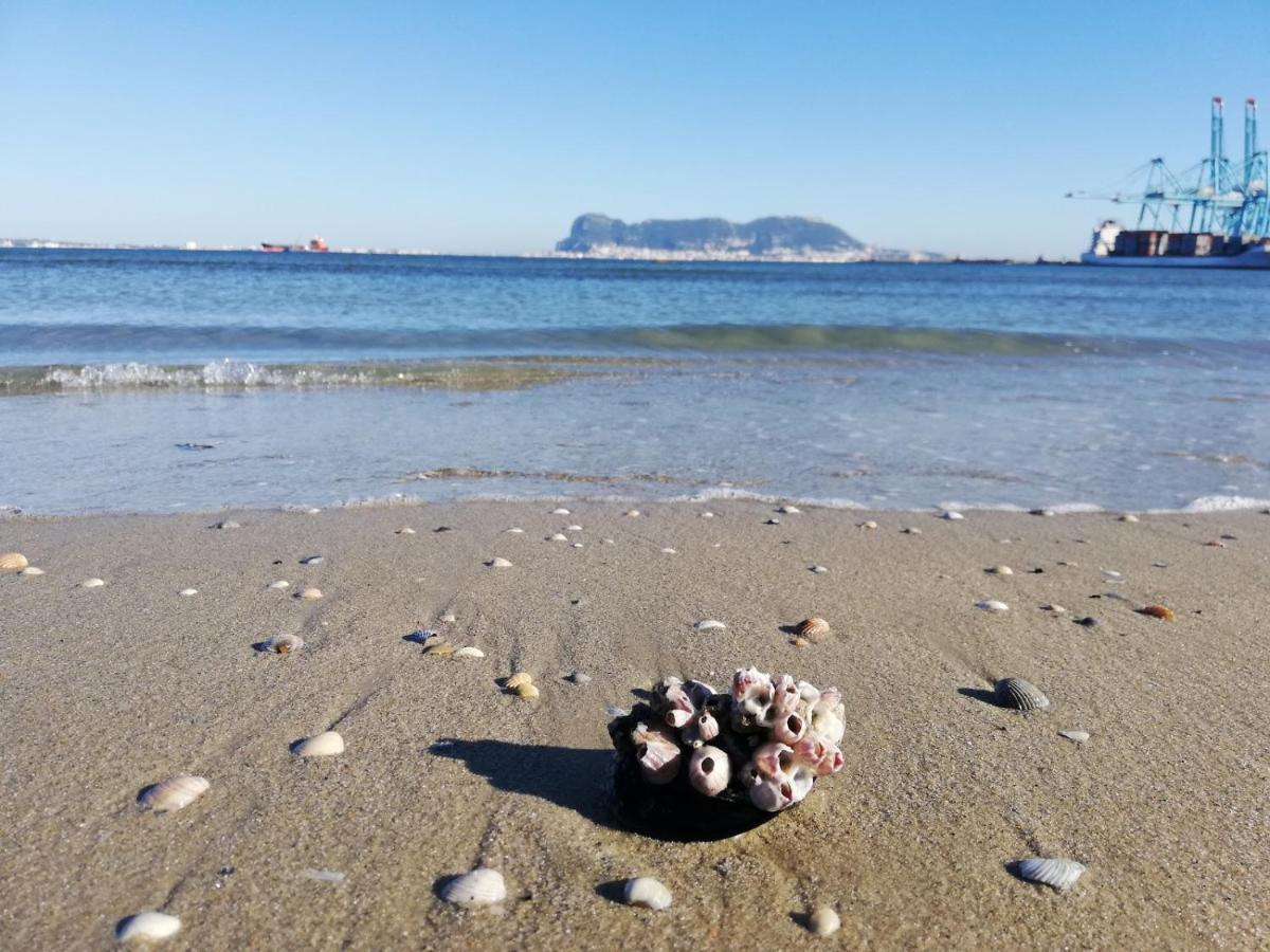 Estudio A Pie De Playa Con Bano Y Cocina Privados Apartment Algeciras Bagian luar foto